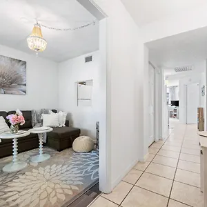 Apartment Cozy & Bright. Minutes From Anna Maria Island+++ Bradenton