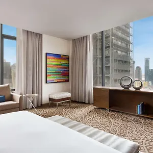 Hilton Times Square מלון